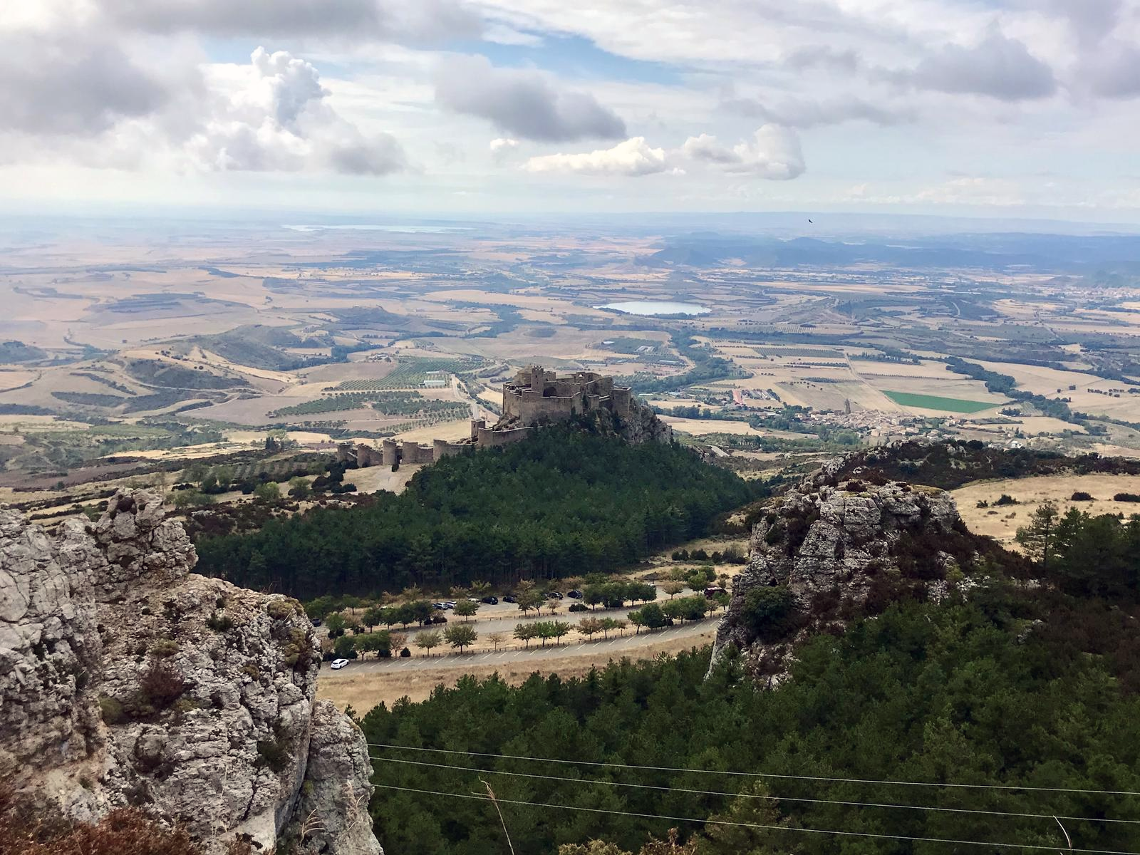 Paisaje con el castillo de Loarre